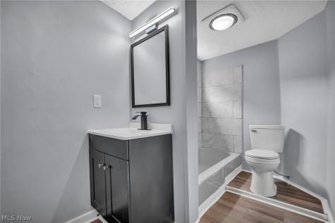 15607 Saranac Road Cleveland OH 44110