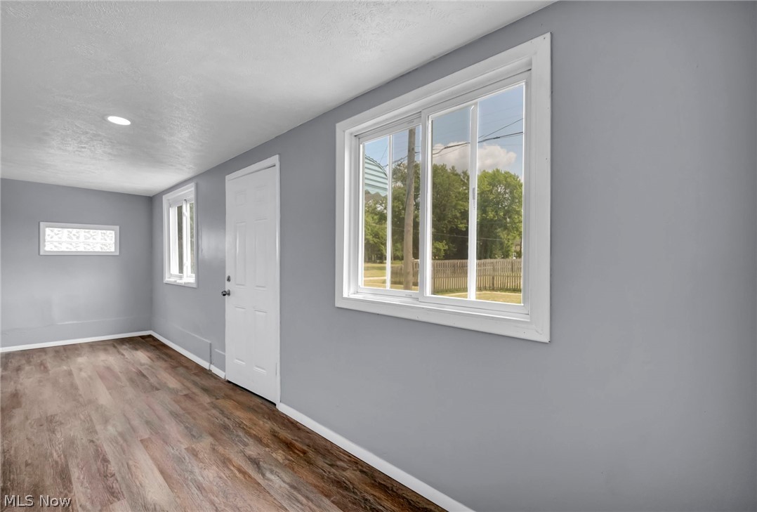 15607 Saranac Road Cleveland OH 44110