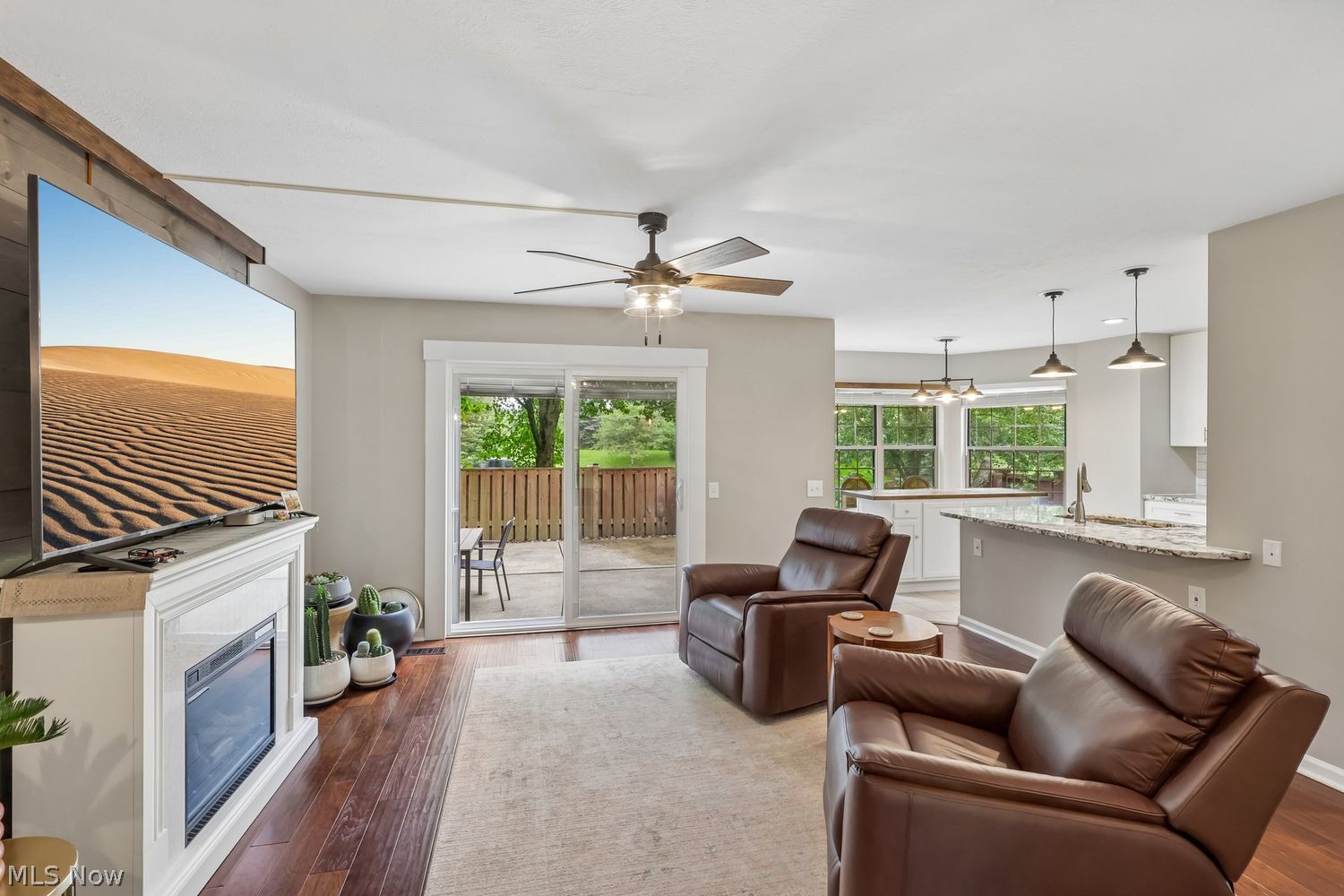 280 S Pine Court Aurora OH 44202