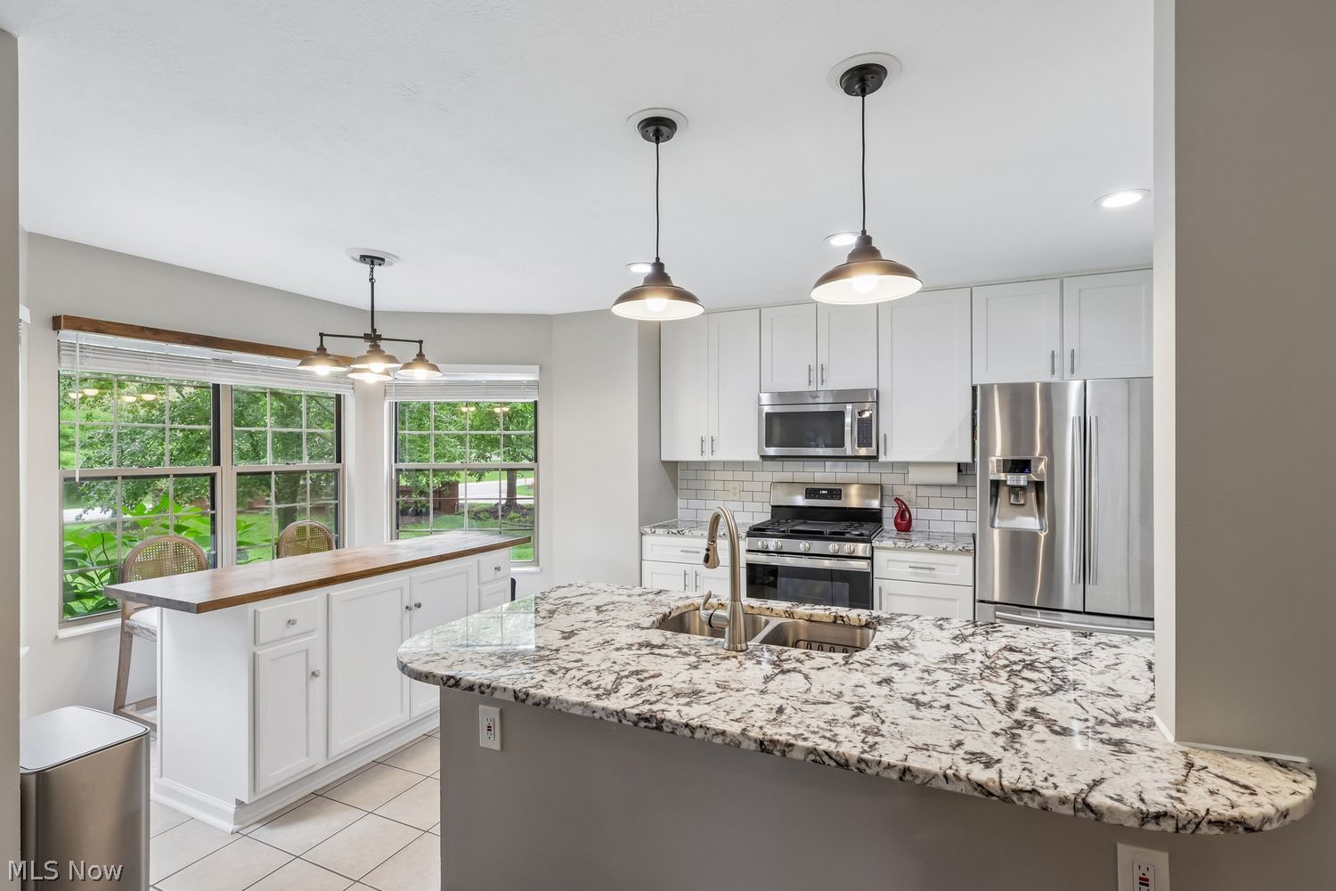 280 S Pine Court Aurora OH 44202