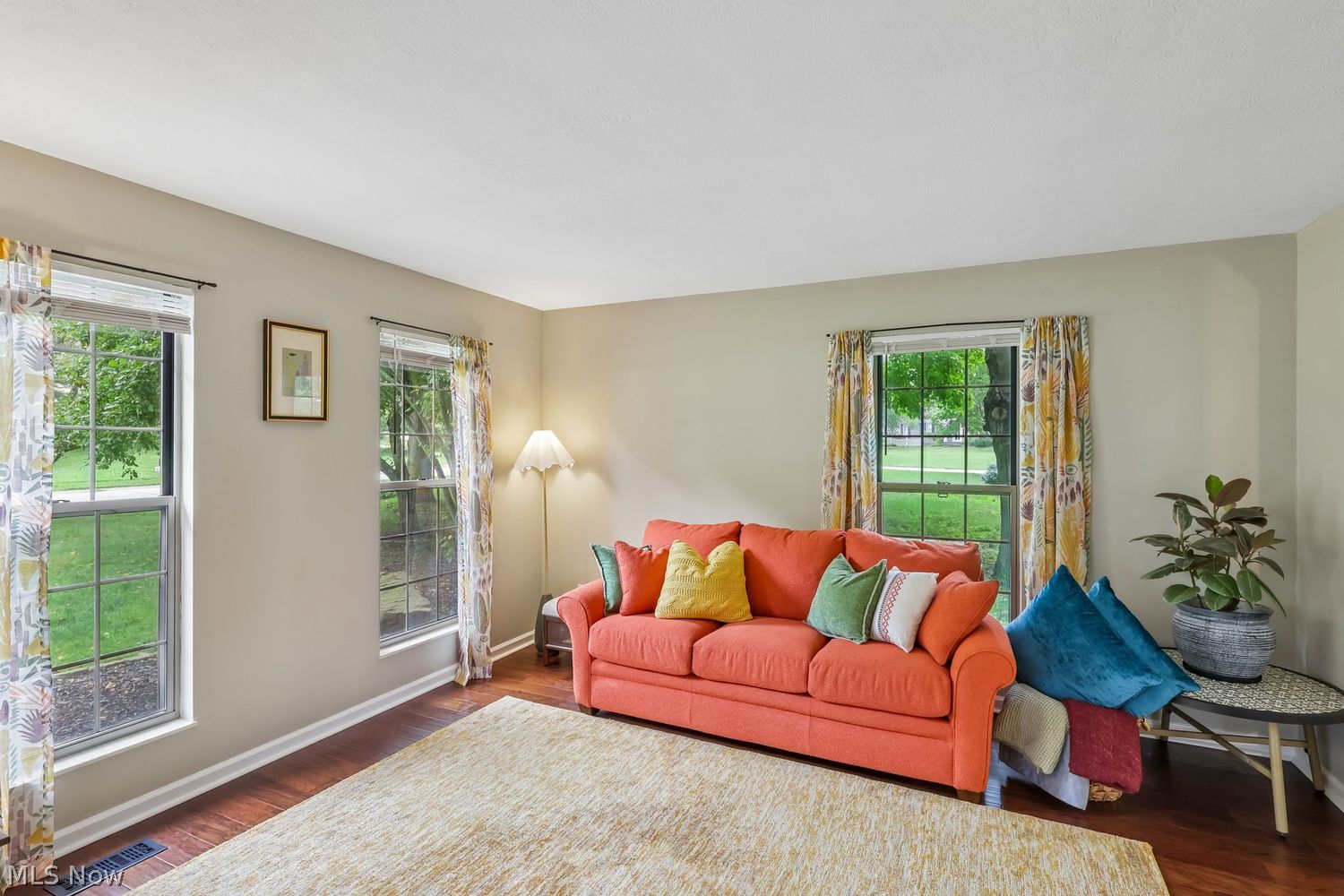 280 S Pine Court Aurora OH 44202