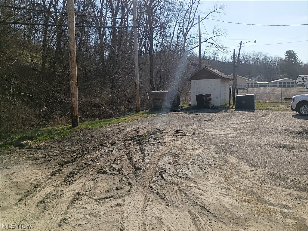 42250 Cadiz Dennison Road Cadiz OH 43907