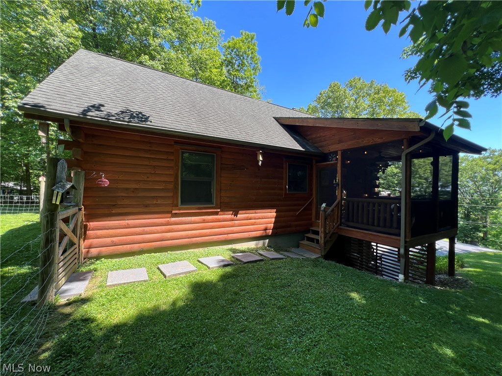 1631 W Buckhorn Drive Millersburg OH 44654