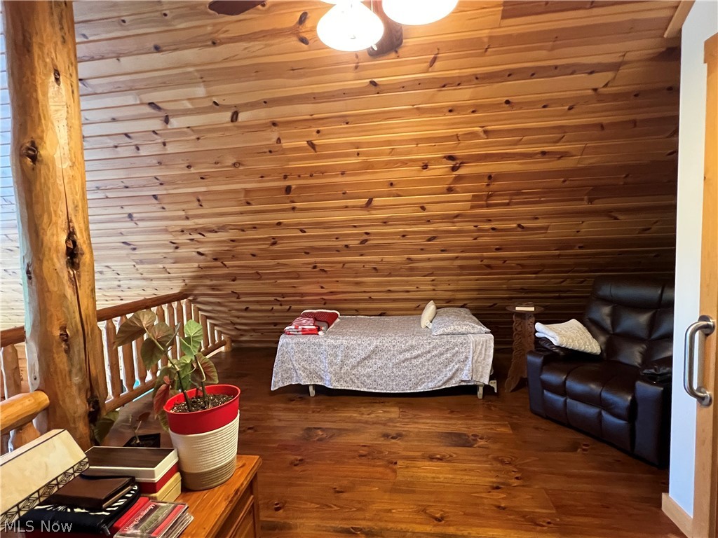 1631 W Buckhorn Drive Millersburg OH 44654
