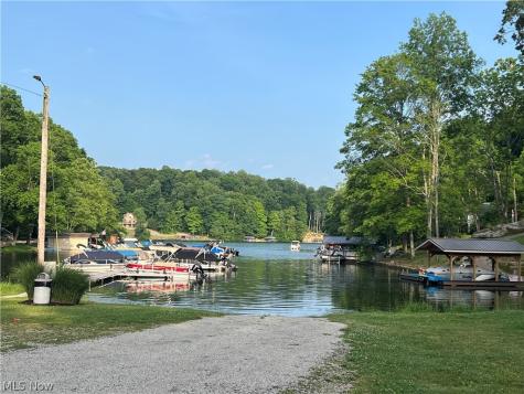 1631 W Buckhorn Drive Millersburg OH 44654