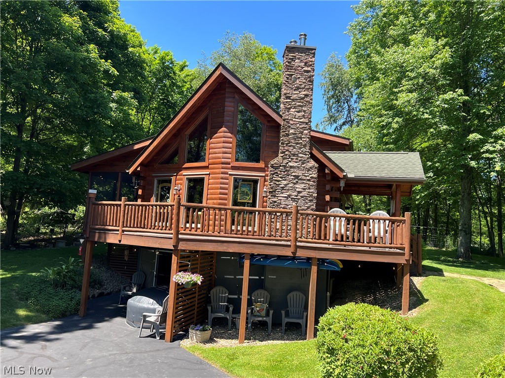 1631 W Buckhorn Drive Millersburg OH 44654