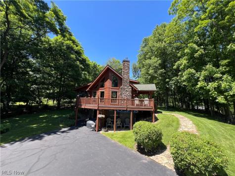 1631 W Buckhorn Drive Millersburg OH 44654