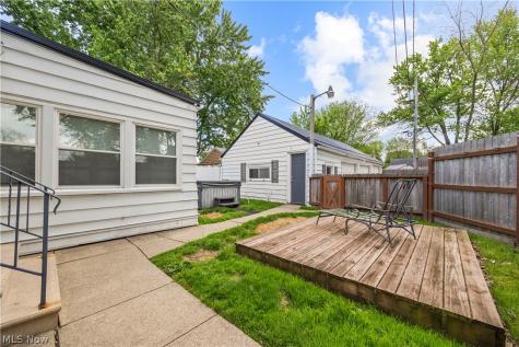967 Gulf Road Elyria OH 44035