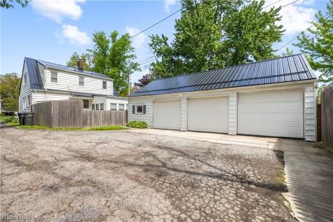 967 Gulf Road Elyria OH 44035