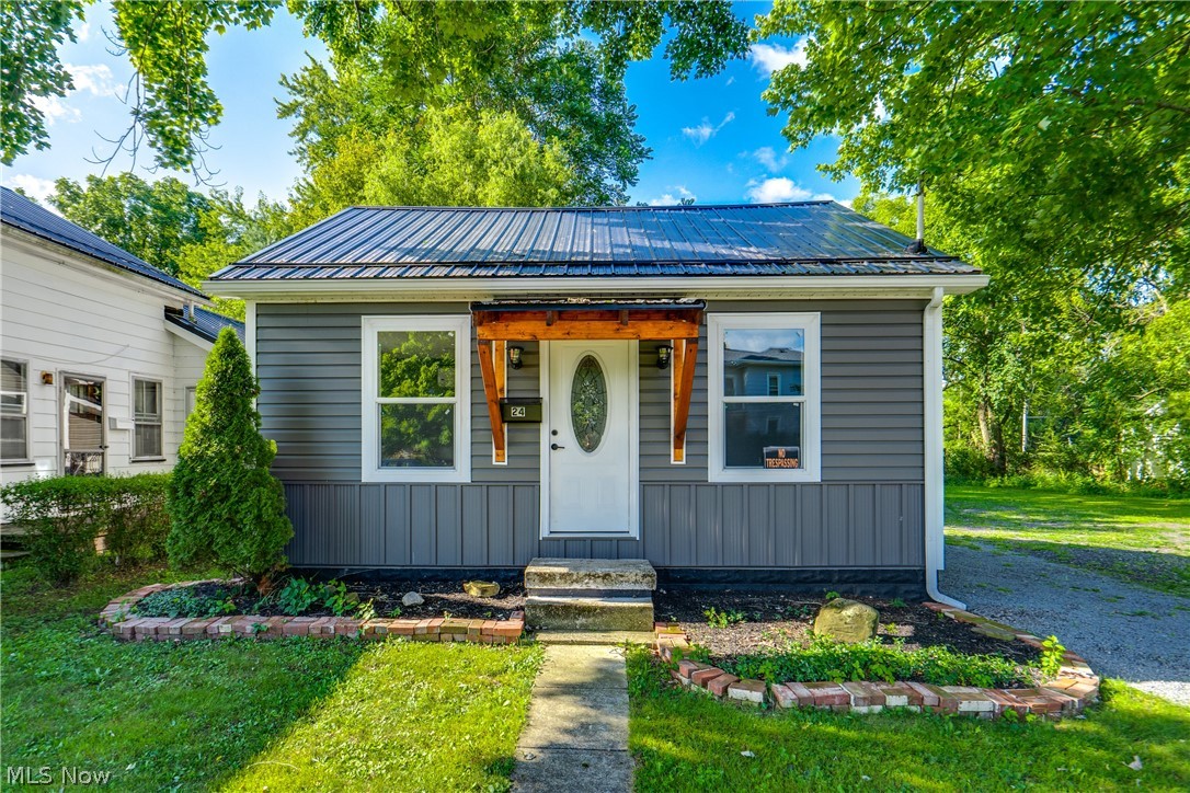 24 E Main Street Newton Falls OH 44444
