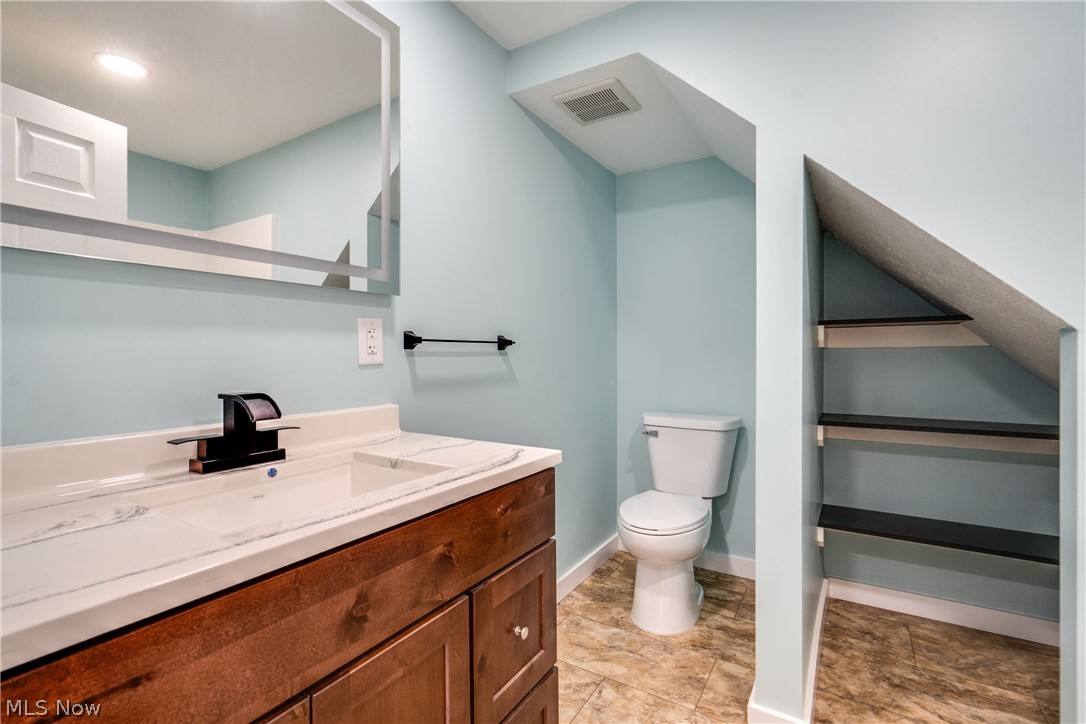 24 E Main Street Newton Falls OH 44444