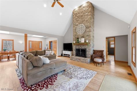 7500 Deerpath Trail Seville OH 44273
