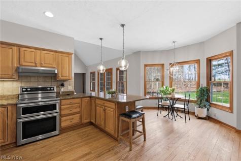 7500 Deerpath Trail Seville OH 44273