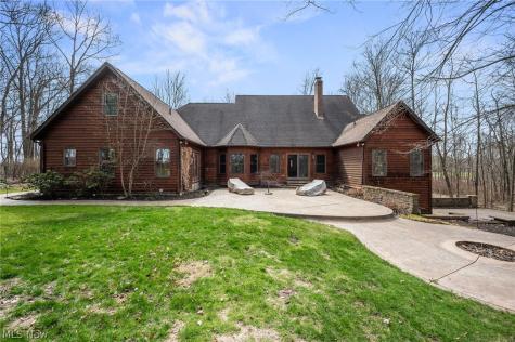 7500 Deerpath Trail Seville OH 44273