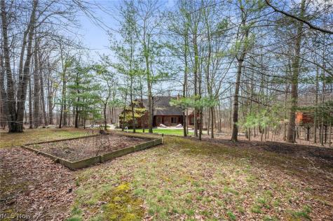 7500 Deerpath Trail Seville OH 44273