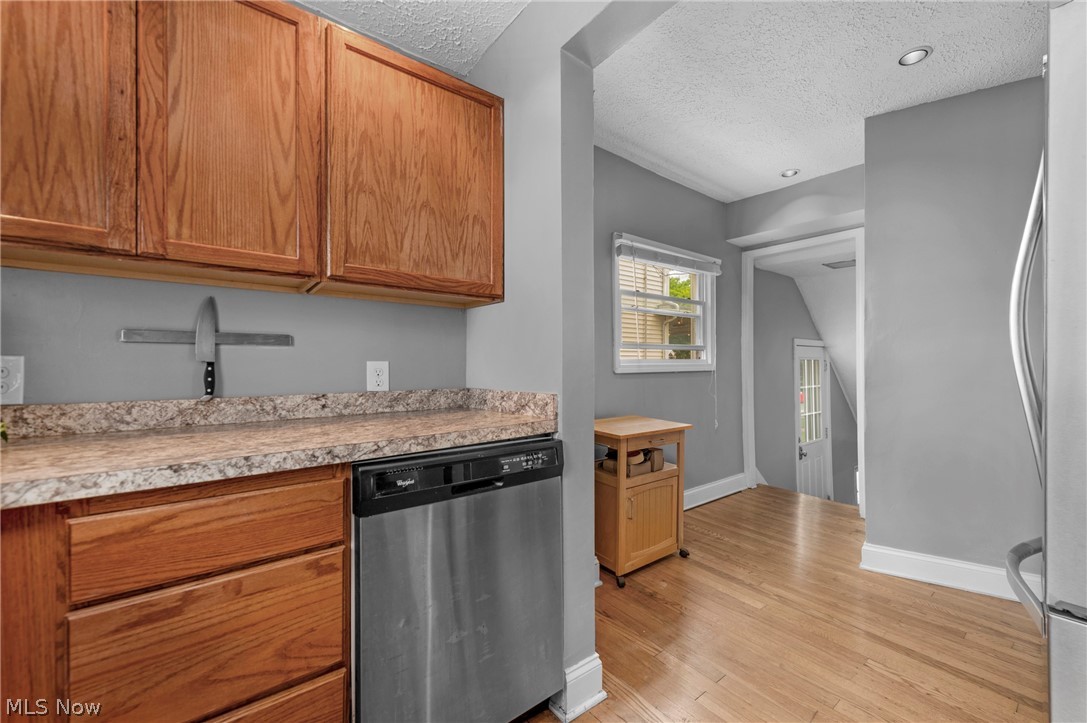 1328 Granger Avenue Lakewood OH 44107