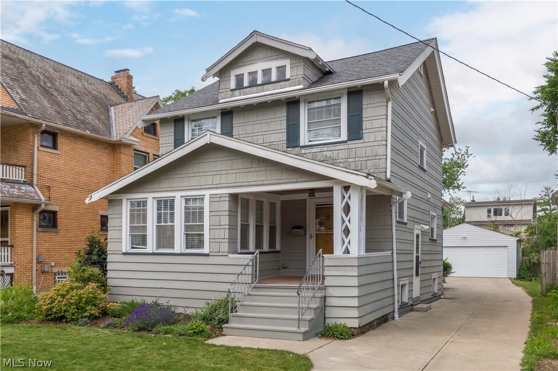 1328 Granger Avenue Lakewood OH 44107