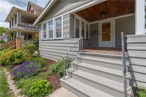 1328 Granger Avenue Lakewood OH 44107