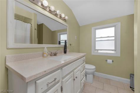 1328 Granger Avenue Lakewood OH 44107