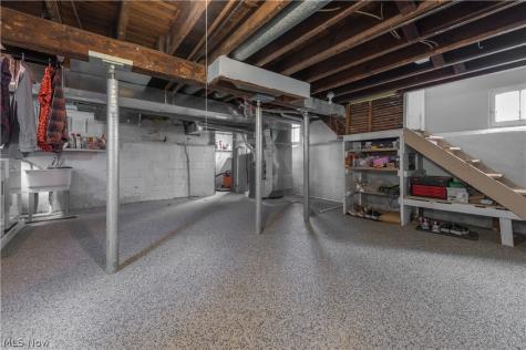 1328 Granger Avenue Lakewood OH 44107