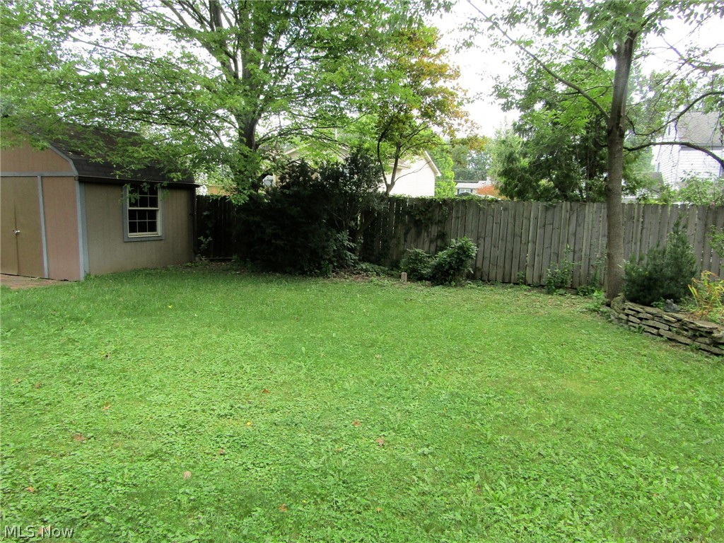 1921 Birch Trace Drive Austintown OH 44515