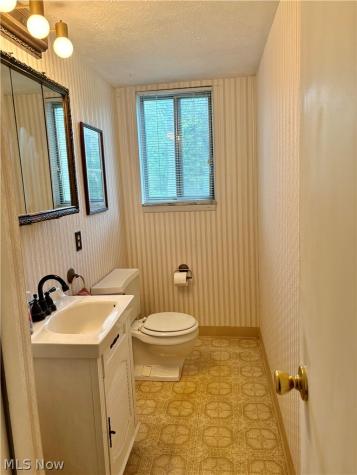 7265 Farnham Drive Mentor OH 44060