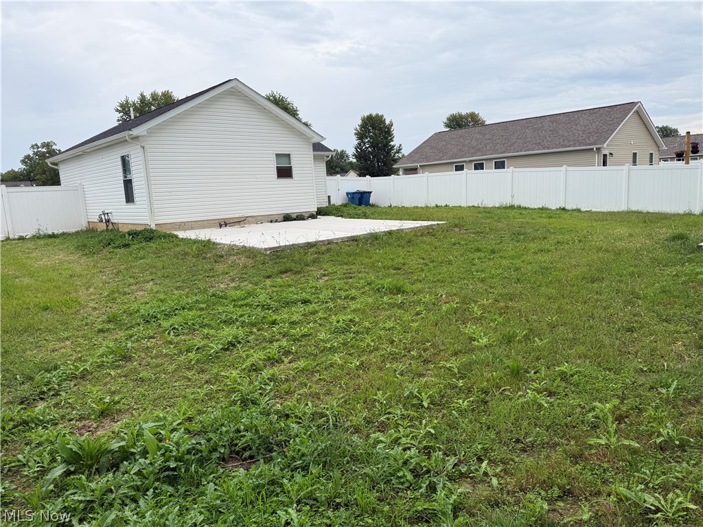 2279 Arrowhead Street Lorain OH 44052