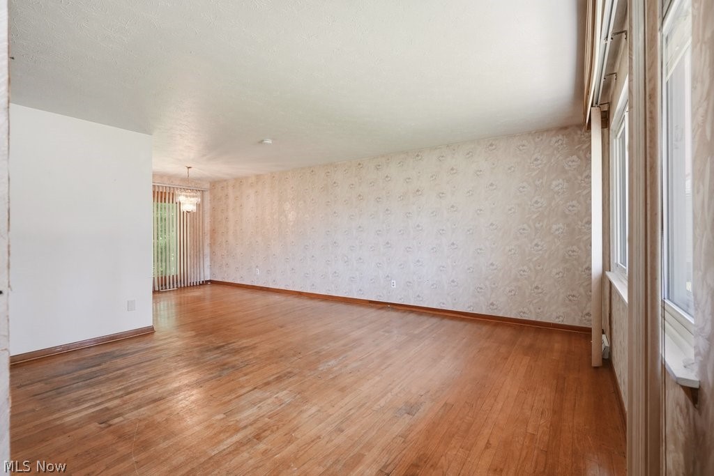 6407 Parkland Avenue Brook Park OH 44142