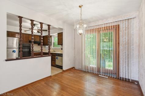 6407 Parkland Avenue Brook Park OH 44142