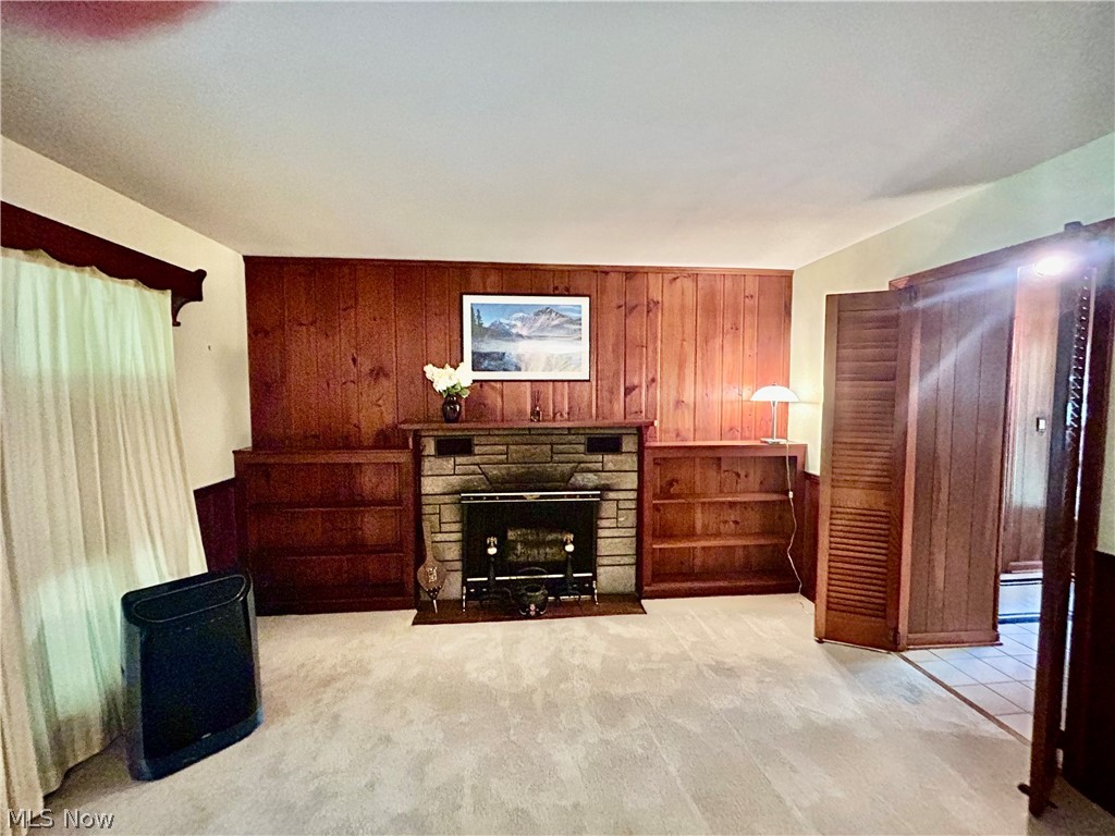 10347 Hillsover Drive Kirtland OH 44094
