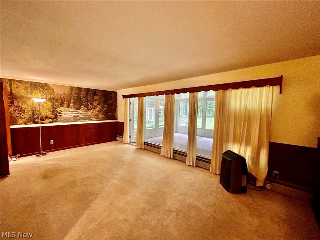 10347 Hillsover Drive Kirtland OH 44094
