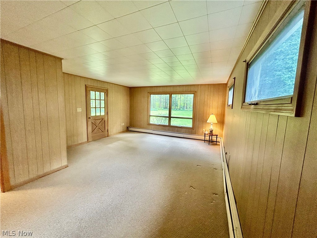 10347 Hillsover Drive Kirtland OH 44094
