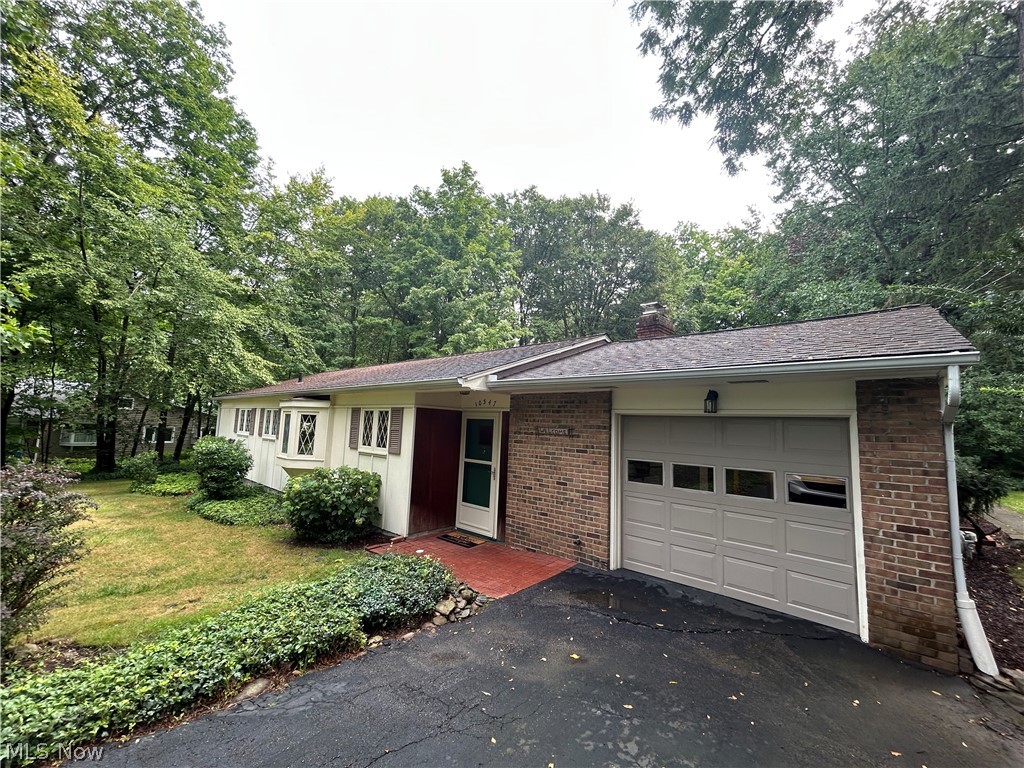 10347 Hillsover Drive Kirtland OH 44094