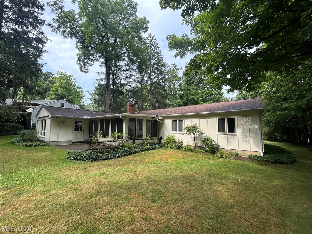 10347 Hillsover Drive Kirtland OH 44094