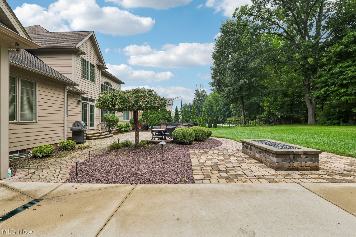 6836 Kyle Ridge Pointe Canfield OH 44406