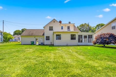 44 N Doan Avenue Painesville OH 44077