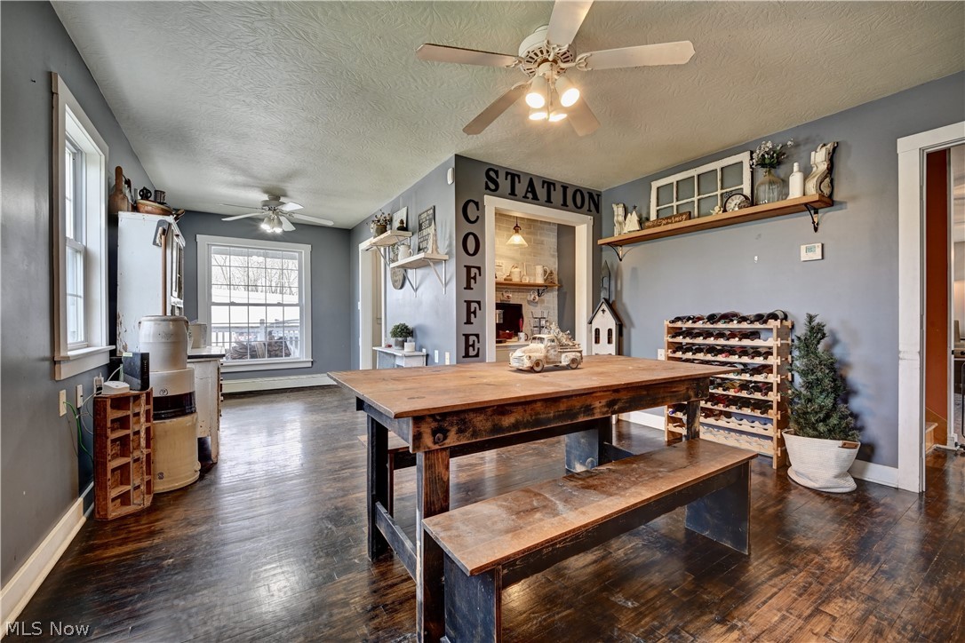 14770 Township Road 467 Lakeville OH 44638