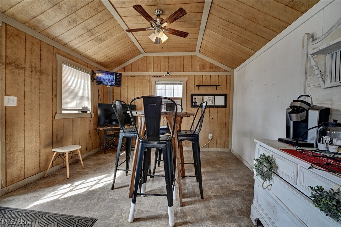 14770 Township Road 467 Lakeville OH 44638