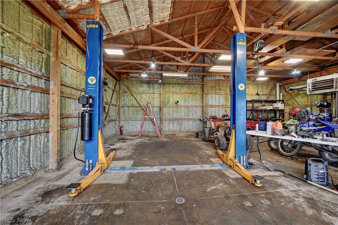 14770 Township Road 467 Lakeville OH 44638