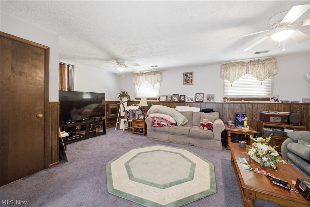466 Wendemere Drive Hubbard OH 44425
