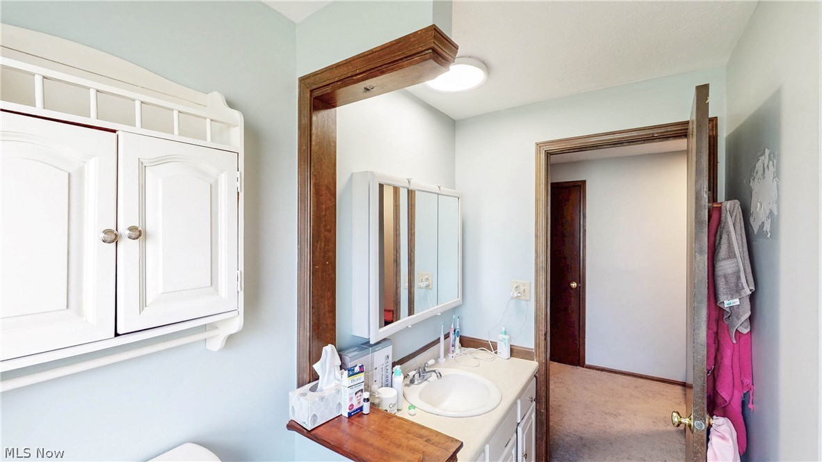 13608 Inverness Avenue NW Uniontown OH 44685