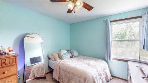 13608 Inverness Avenue NW Uniontown OH 44685