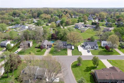 13608 Inverness Avenue NW Uniontown OH 44685