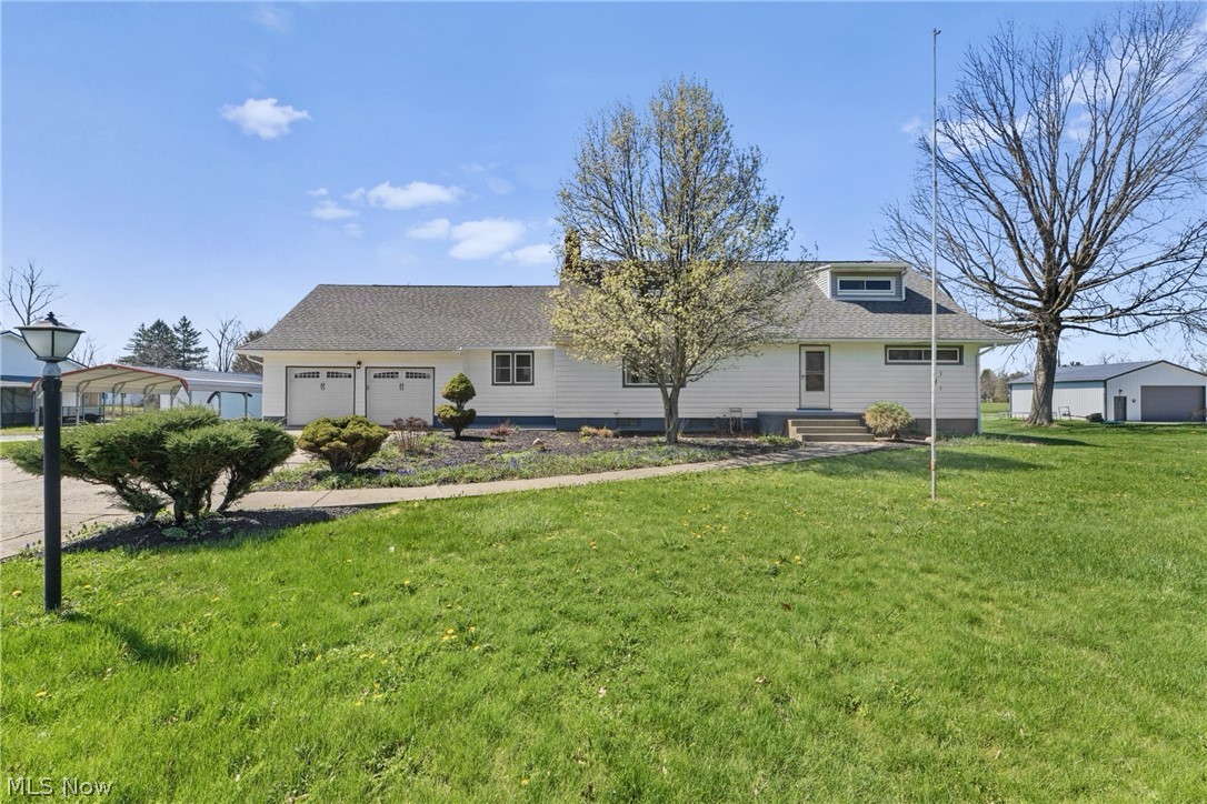 4423 Broadway Avenue NE Louisville OH 44641