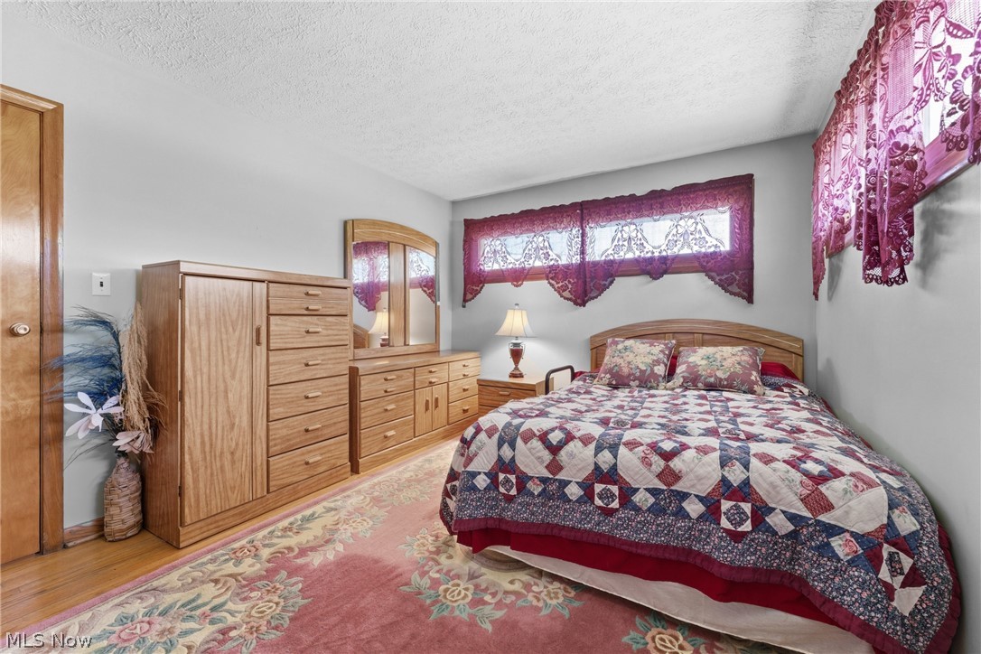 4423 Broadway Avenue NE Louisville OH 44641