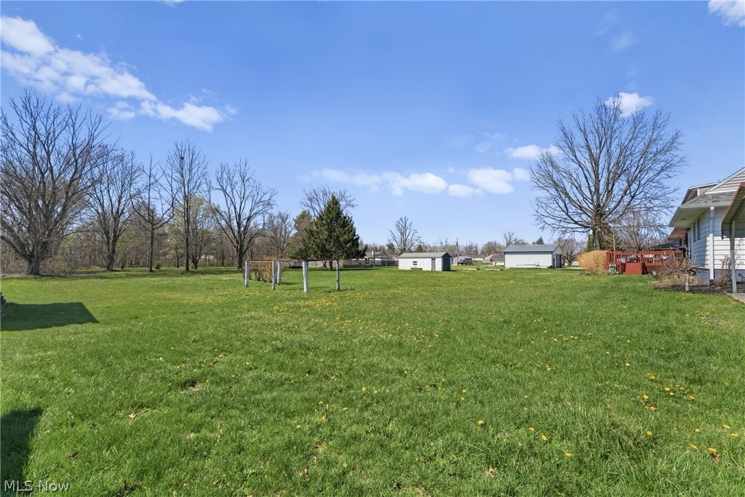 4423 Broadway Avenue NE Louisville OH 44641
