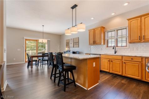 1993 Wynstone Circle NE North Canton OH 44720