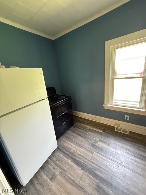6815 Lawn Avenue Cleveland OH 44102