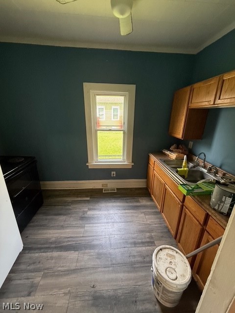 6815 Lawn Avenue Cleveland OH 44102