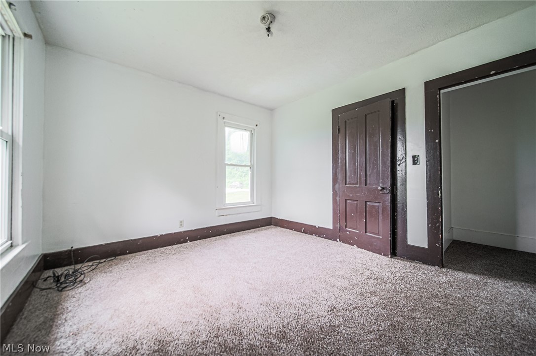 8528 State Route 250 SE Dennison OH 44621